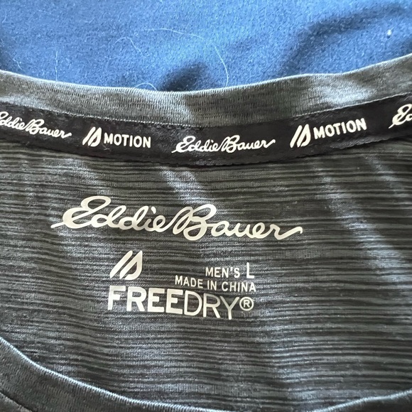 Eddie Bauer tshirt - Picture 2 of 3